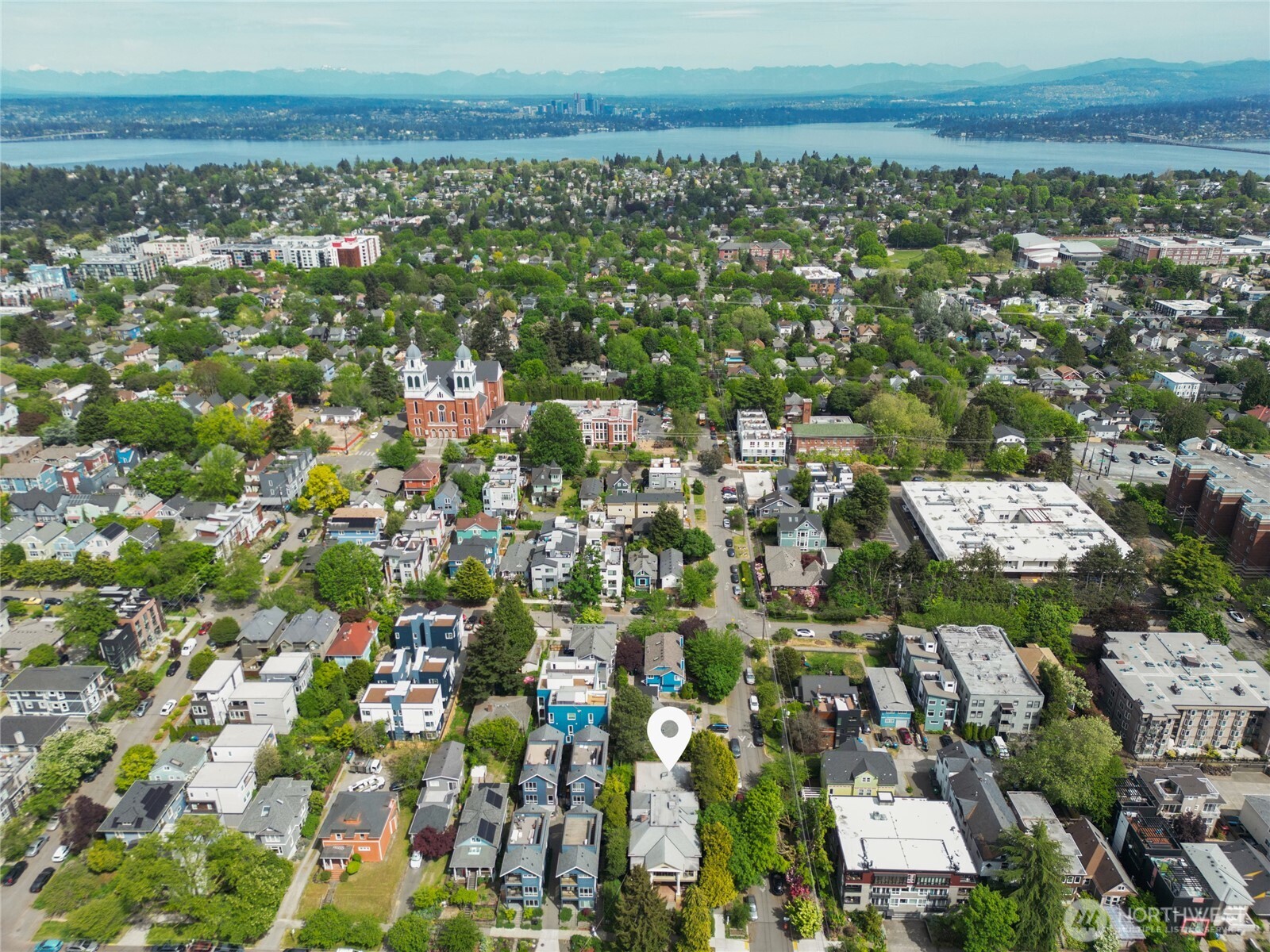 802 16th Avenue Seattle WA 98122