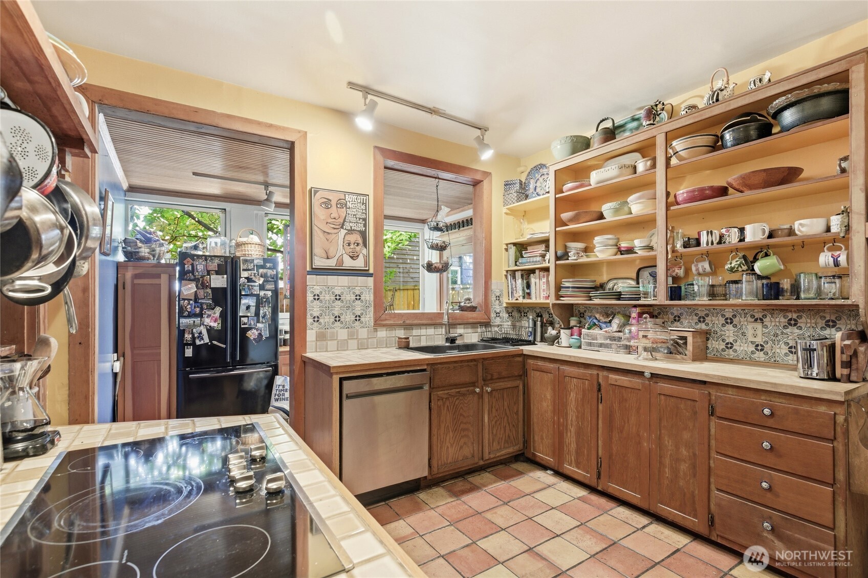 802 16th Avenue Seattle WA 98122
