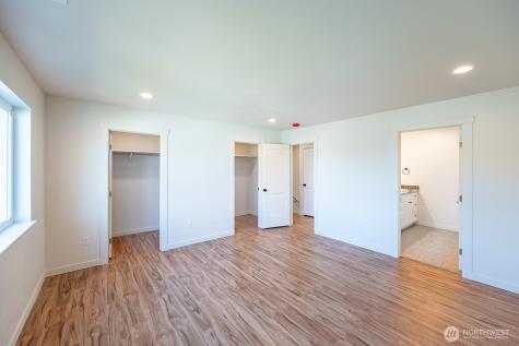 1073 S Grand Drive Moses Lake WA 98837