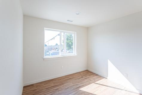 1073 S Grand Drive Moses Lake WA 98837