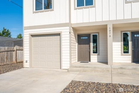 1073 S Grand Drive Moses Lake WA 98837