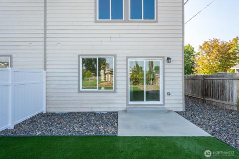1073 S Grand Drive Moses Lake WA 98837