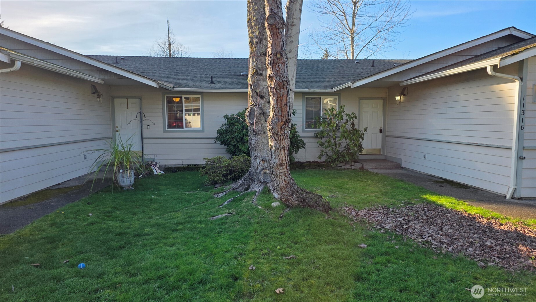 11316 1st Avenue Court E Tacoma WA 98445