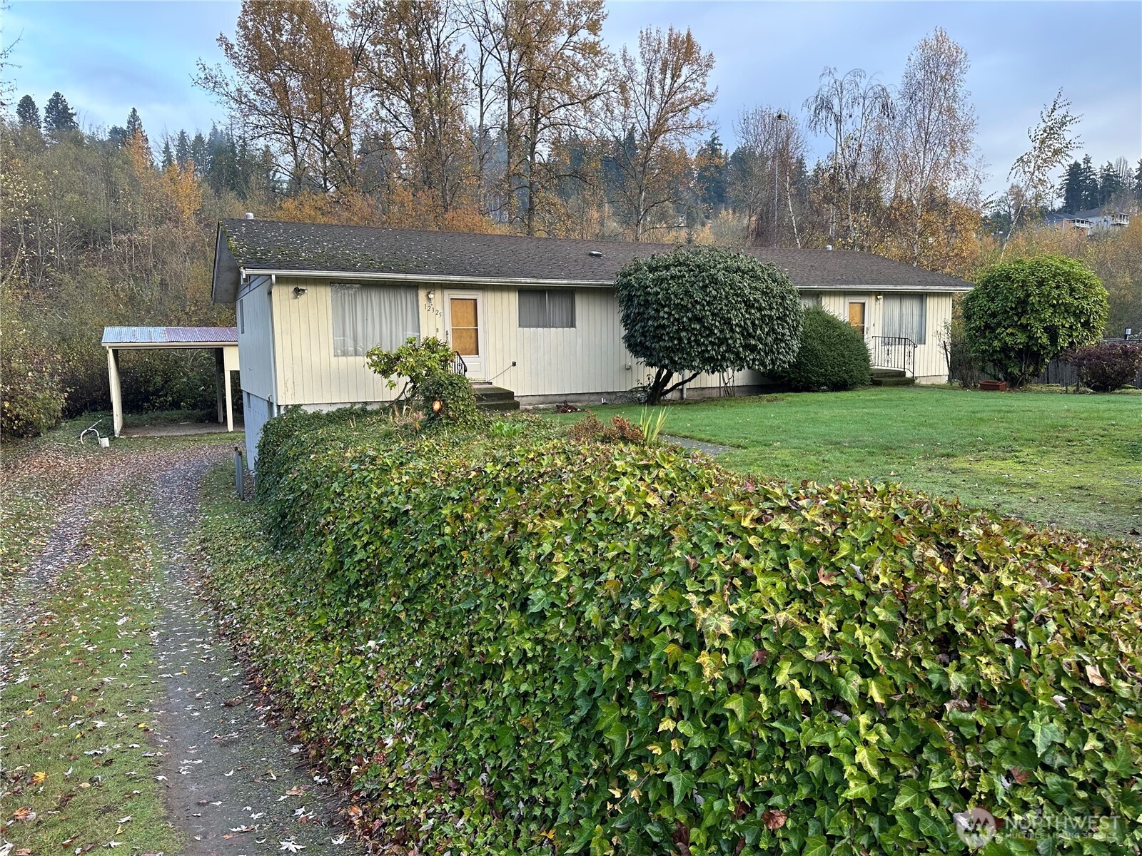12325 Valley Avenue E Puyallup WA 98390