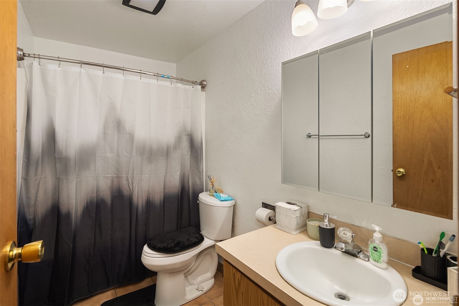 2810 D Place SE Auburn WA 98002