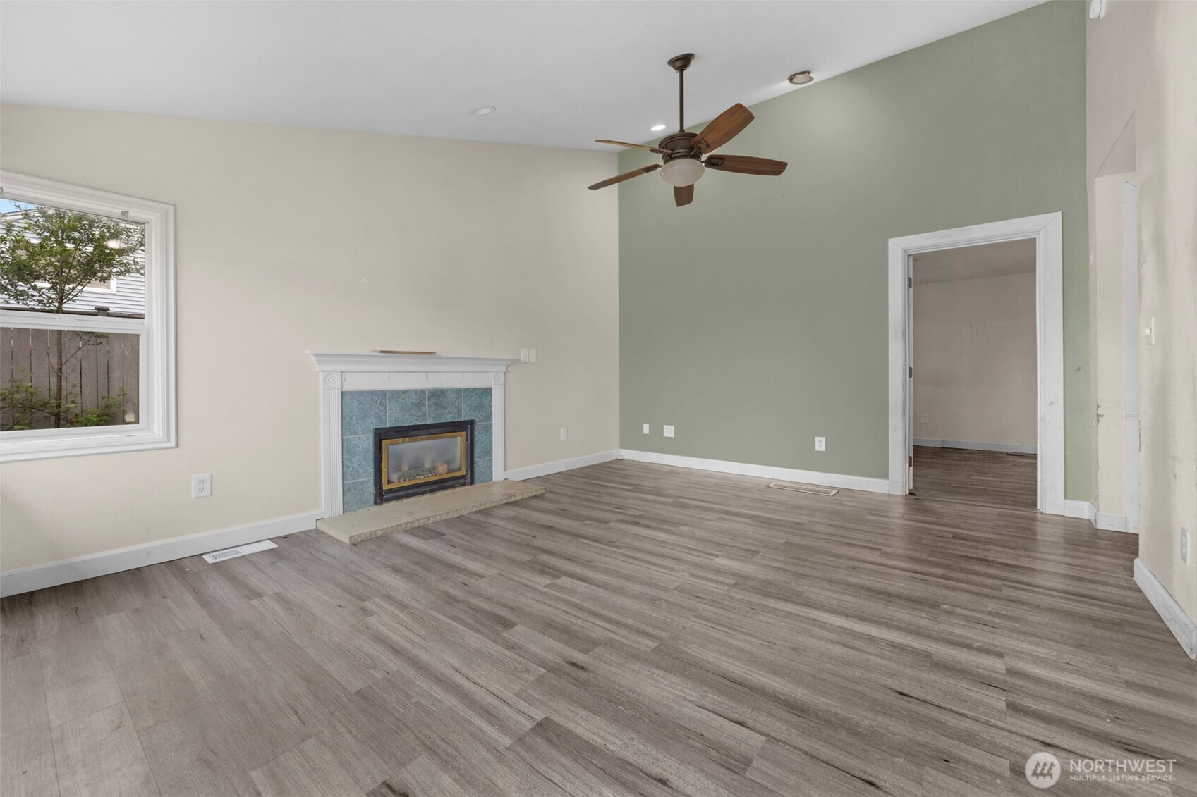 929 Pecks Drive Everett WA 98203