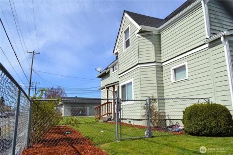 3303 S 64th Street Tacoma WA 98409
