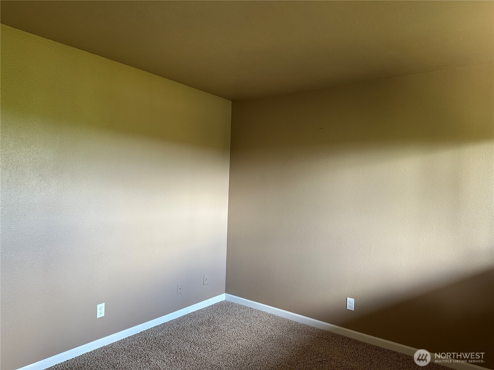 910 Barnhart Street Raymond WA 98577