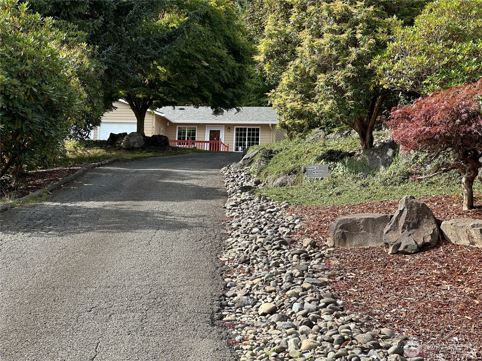 910 Barnhart Street Raymond WA 98577