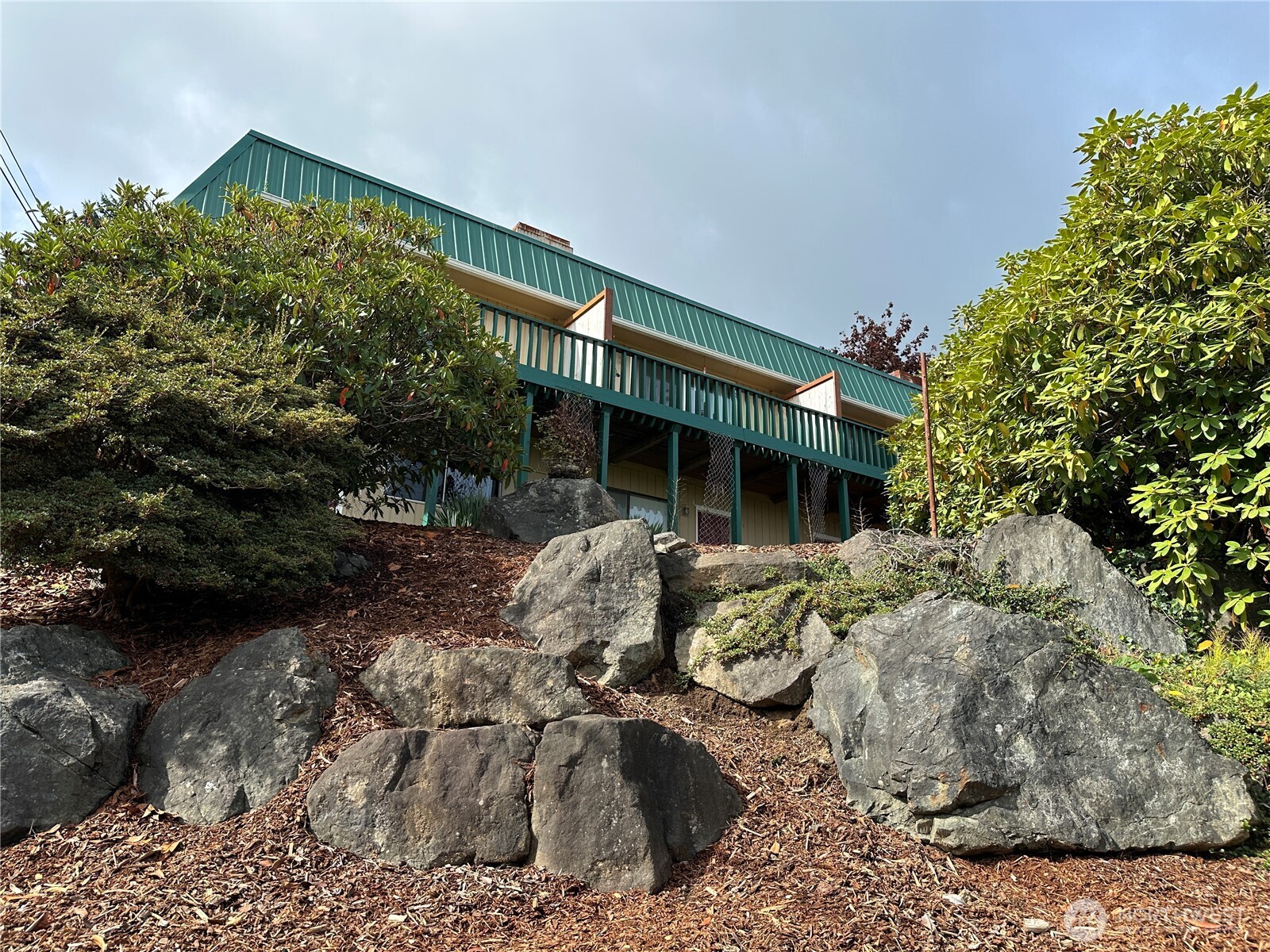 910 Barnhart Street Raymond WA 98577