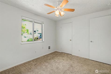 911 W 29th Street Vancouver WA 98660