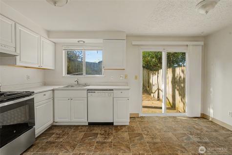 911 W 29th Street Vancouver WA 98660