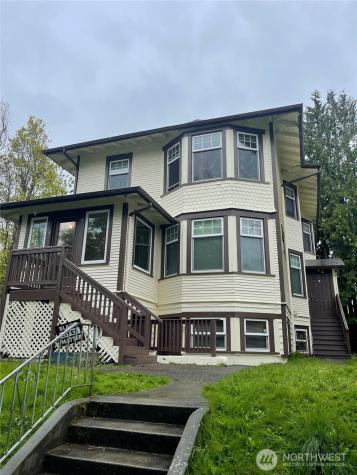 317 17th Avenue E Seattle WA 98112