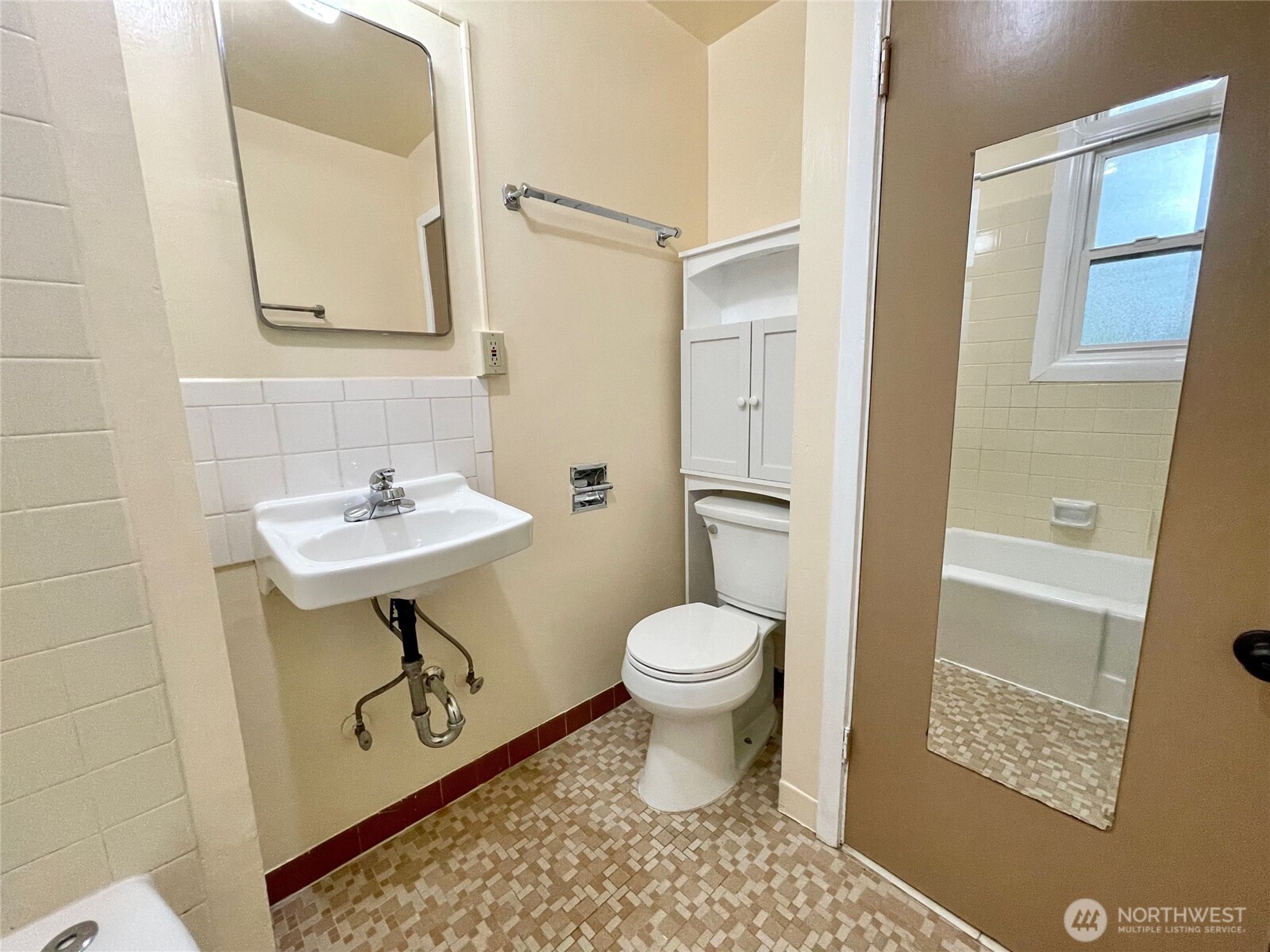 317 17th Avenue E Seattle WA 98112