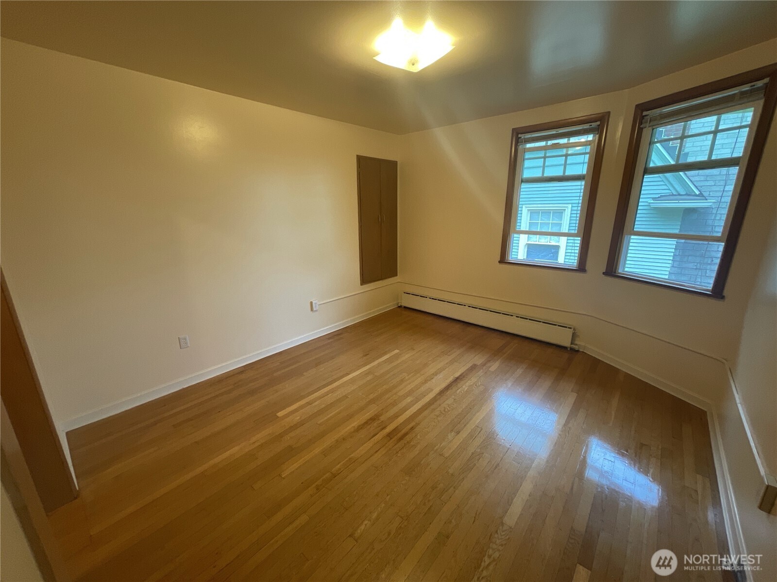 317 17th Avenue E Seattle WA 98112