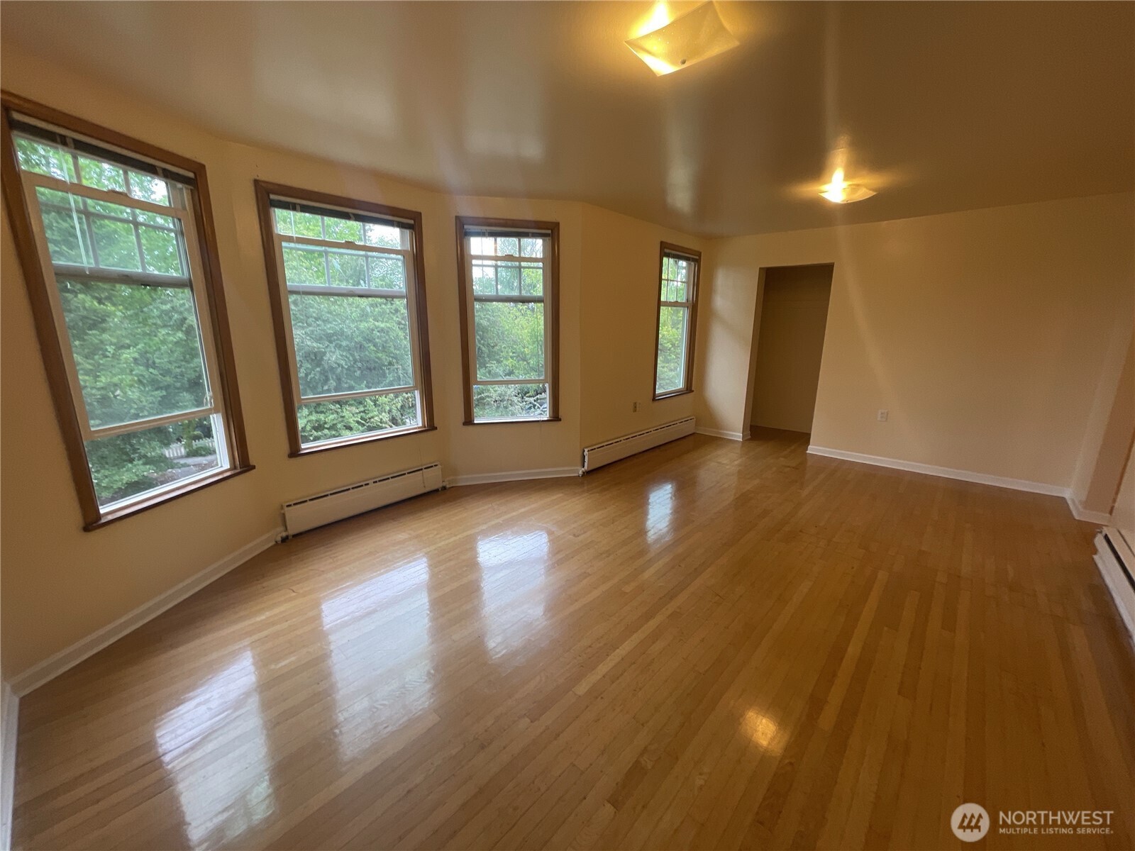 317 17th Avenue E Seattle WA 98112