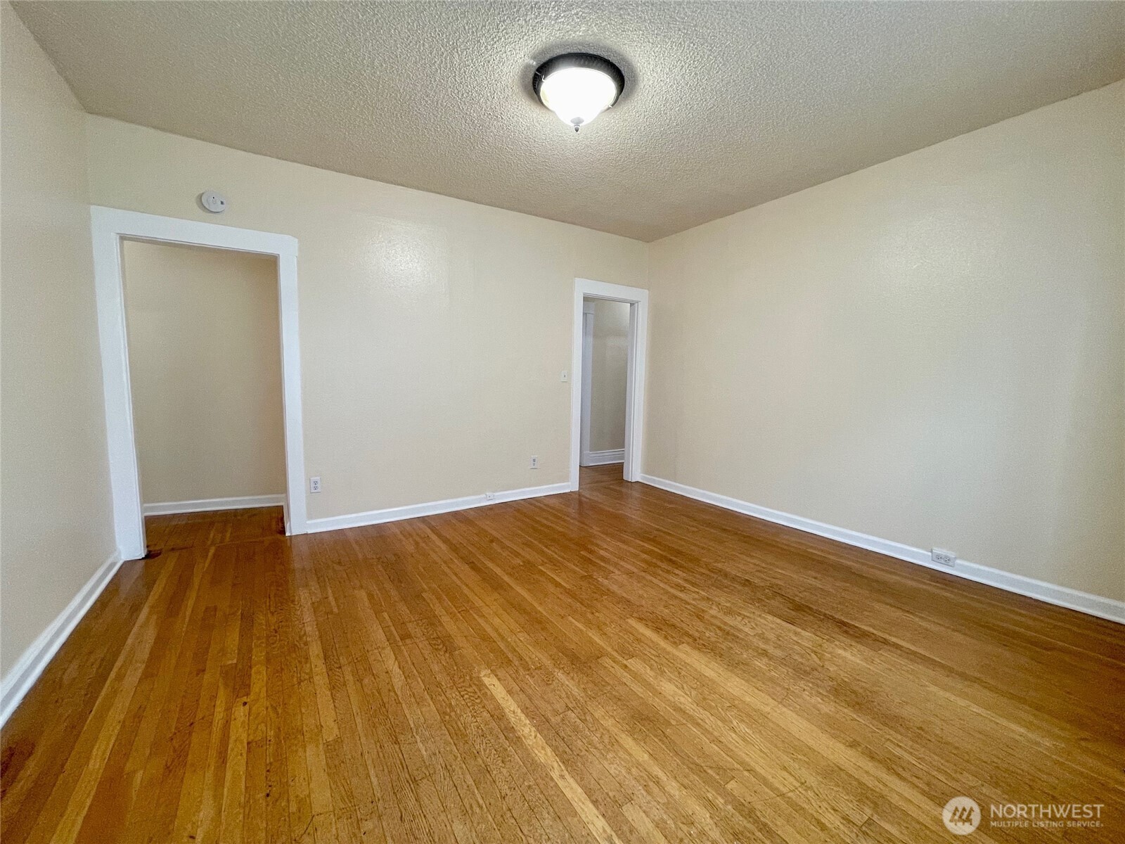 317 17th Avenue E Seattle WA 98112