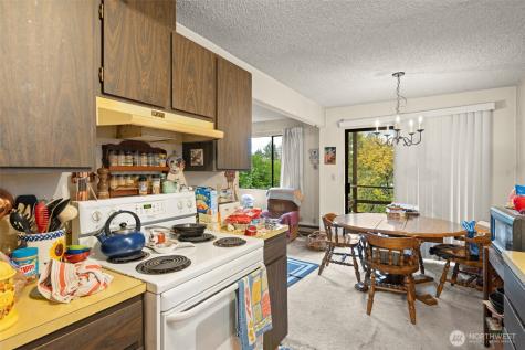 13215 35th Avenue NE Seattle WA 98125