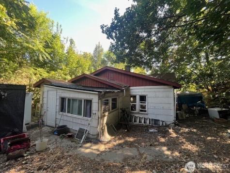 1822 S Wenatchee Avenue Wenatchee WA 98801