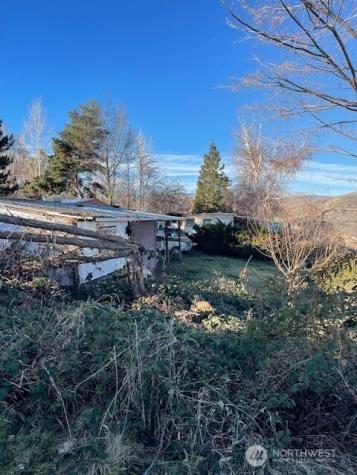 270 Starr Road Pateros WA 98846