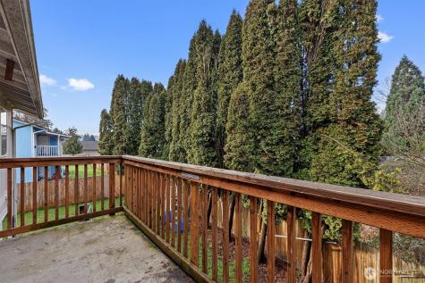 210 Chicago Boulevard S Pacific WA 98047