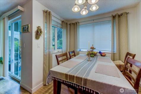 4509 Eastern Avenue N Seattle WA 98103