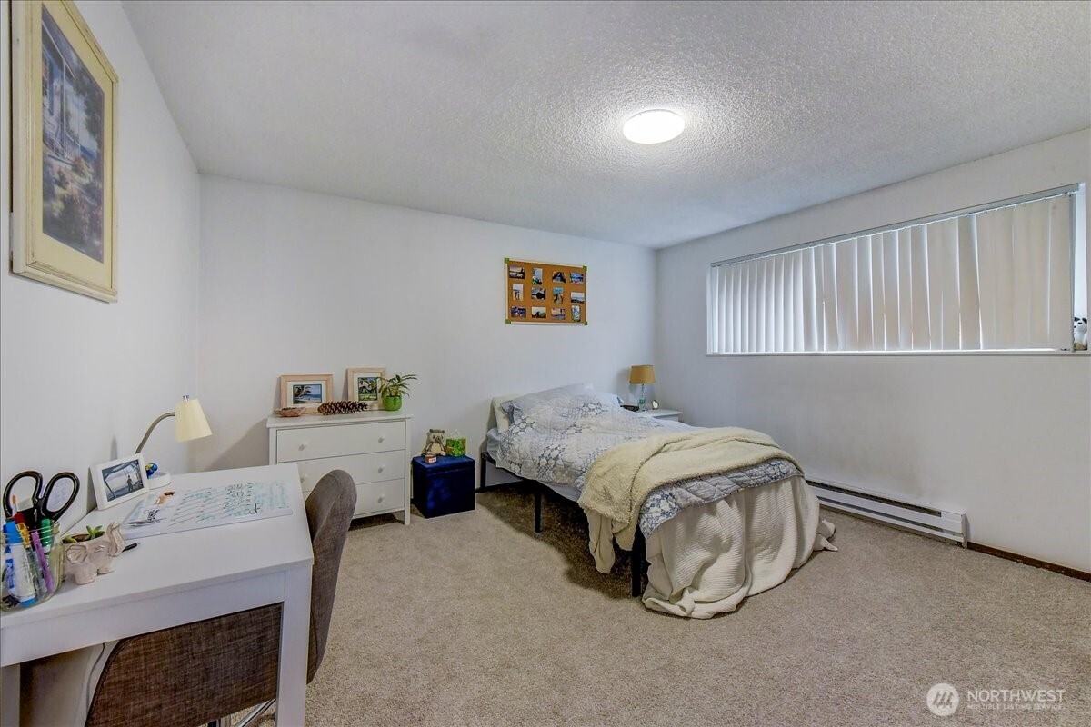 4509 Eastern Avenue N Seattle WA 98103