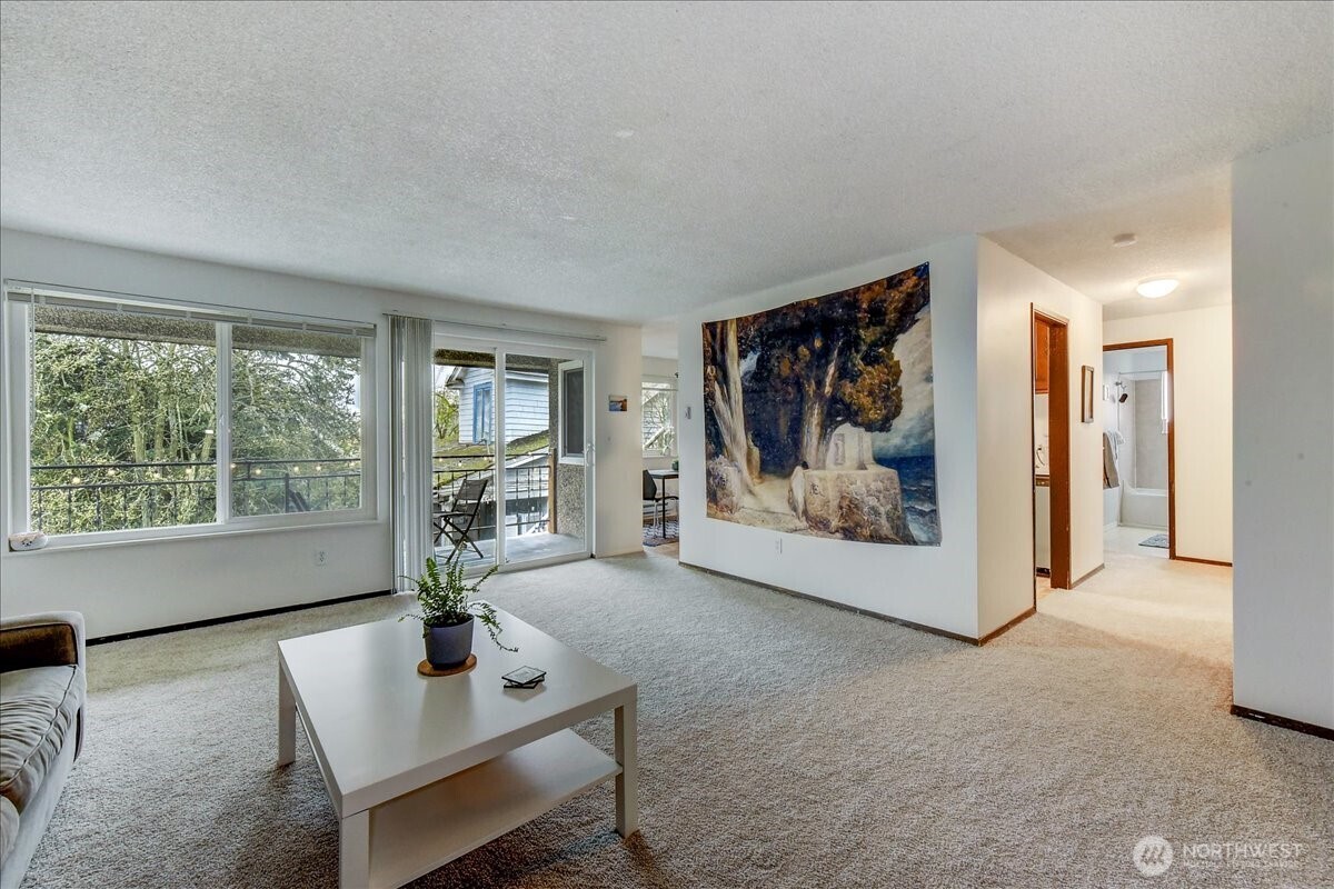 4509 Eastern Avenue N Seattle WA 98103