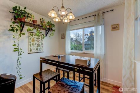 4509 Eastern Avenue N Seattle WA 98103