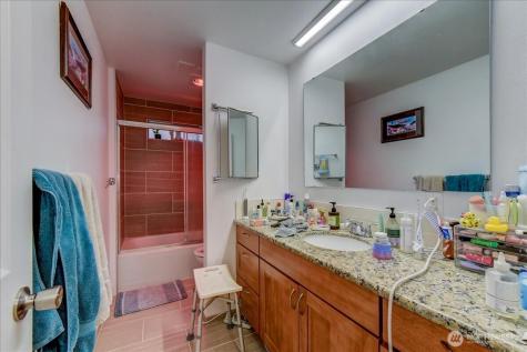4509 Eastern Avenue N Seattle WA 98103