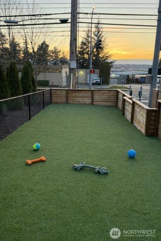 906 6th Street S Kirkland WA 98033