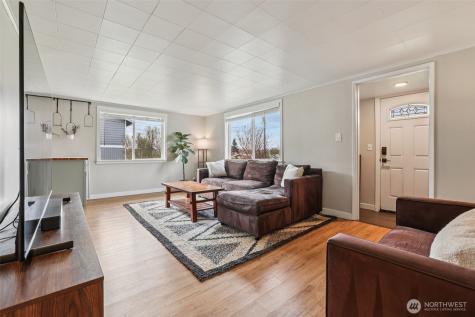 211 Avenue F Snohomish WA 98290