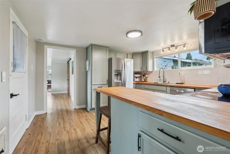 211 Avenue F Snohomish WA 98290