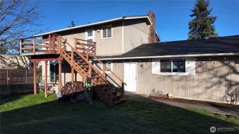 2010 Sandalwood Street Mount Vernon WA 98273