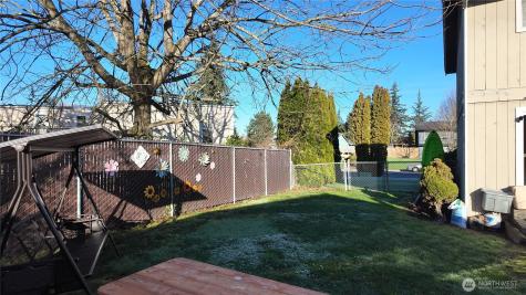 2010 Sandalwood Street Mount Vernon WA 98273