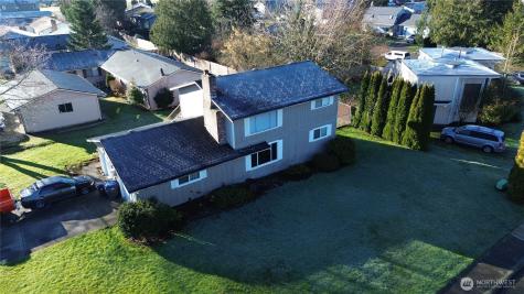 2010 Sandalwood Street Mount Vernon WA 98273
