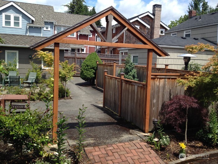 8001 Densmore Avenue N Seattle WA 98103