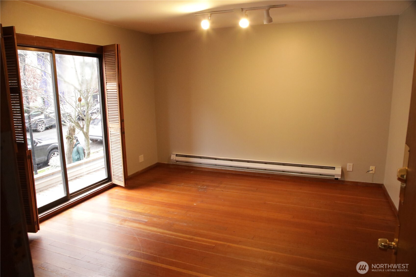 417 Minor Avenue N Seattle WA 98109