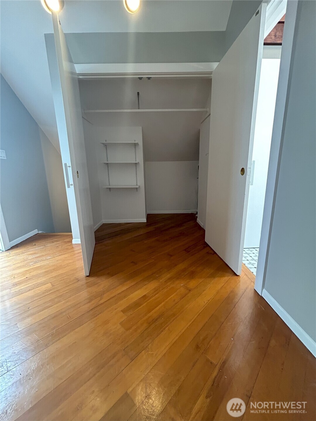 417 Minor Avenue N Seattle WA 98109