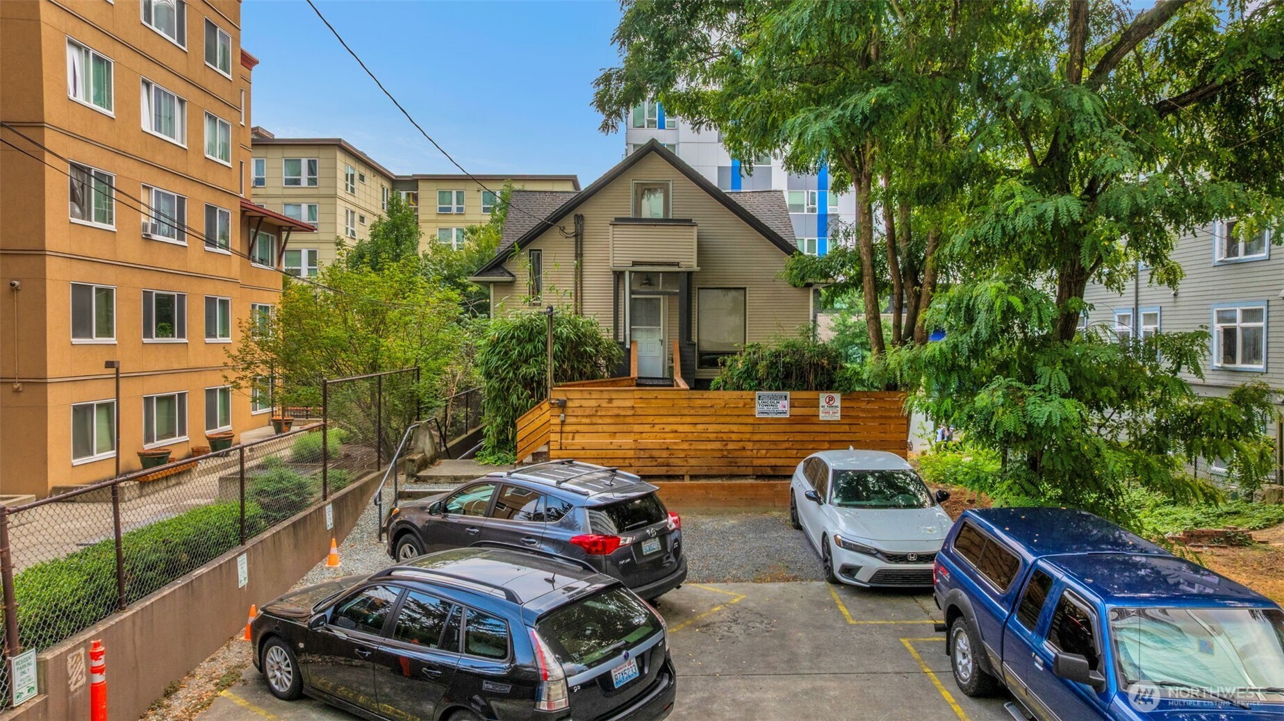 417 Minor Avenue N Seattle WA 98109