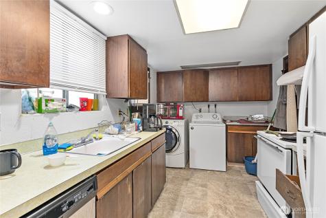 3350 Cherrywood Avenue Bellingham WA 98225