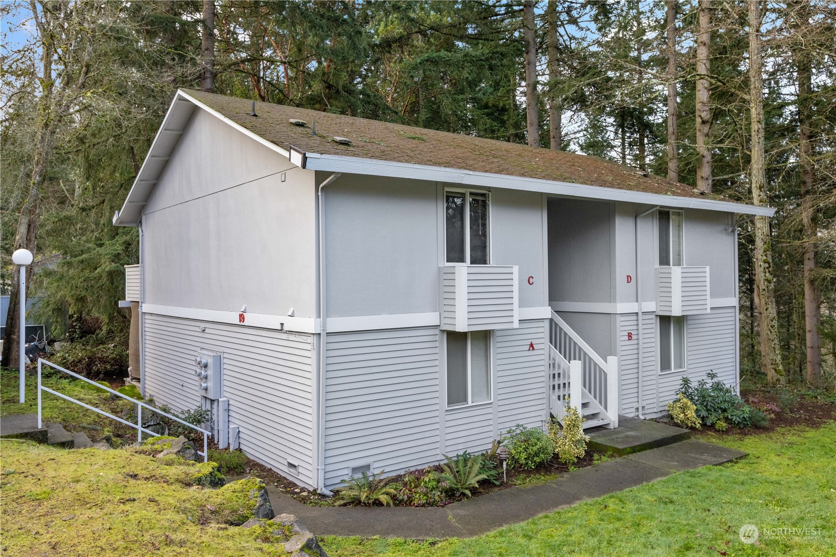 19 S 338th Place Federal Way WA 98003
