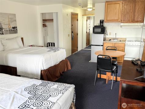 1120 N 91st Street Seattle WA 98103