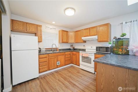 12320 Edgewood Ave SW Lakewood WA 98498