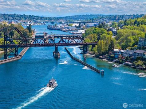 3510 W Commodore Way Seattle WA 98199
