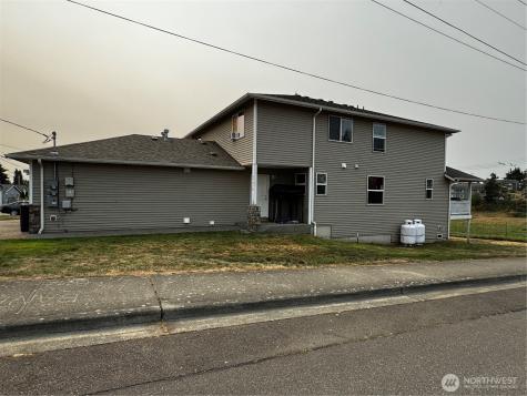 2905 11th Street Everett WA 98201