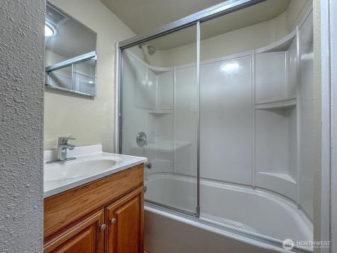 7103 Linden Avenue N Seattle WA 98103