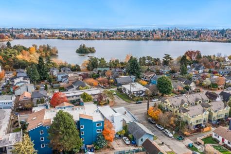 7103 Linden Avenue N Seattle WA 98103