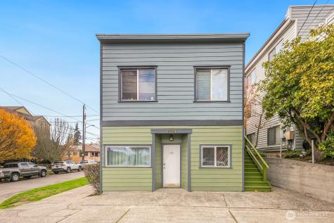 7103 Linden Avenue N Seattle WA 98103