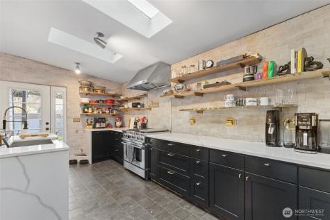 1053 S Southern Street Seattle WA 98108